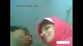 Real brother and sista home alone// See Full 9 min video at http://wetx.pw/sisfucker